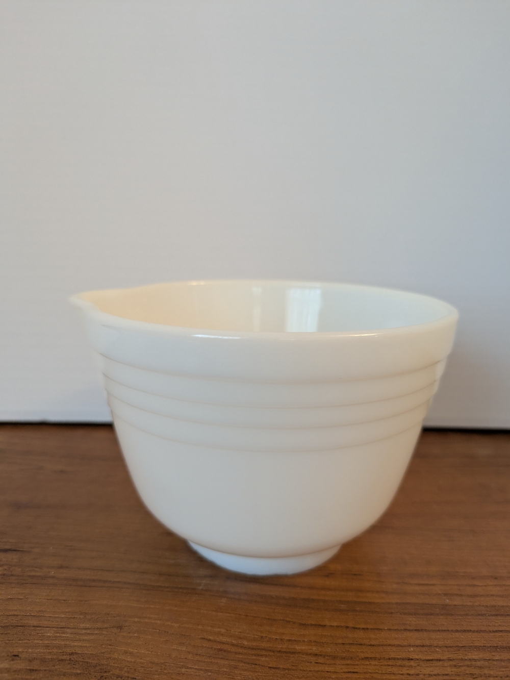 Vintage PYREX Milk Glass Mixing Bowl w/ Spout from Hamilton Beach Stand Mixer